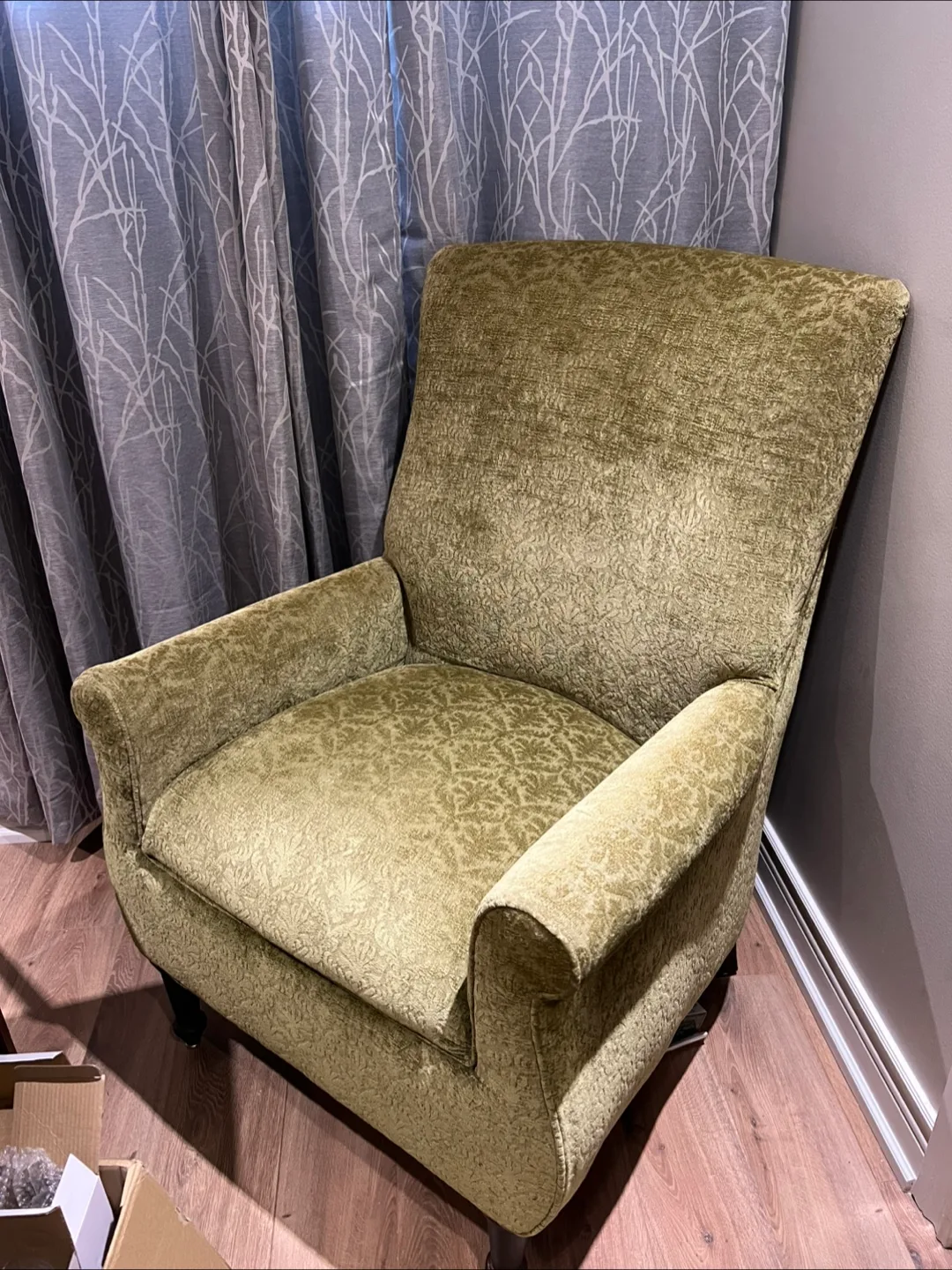 Green Armchair thumbnail