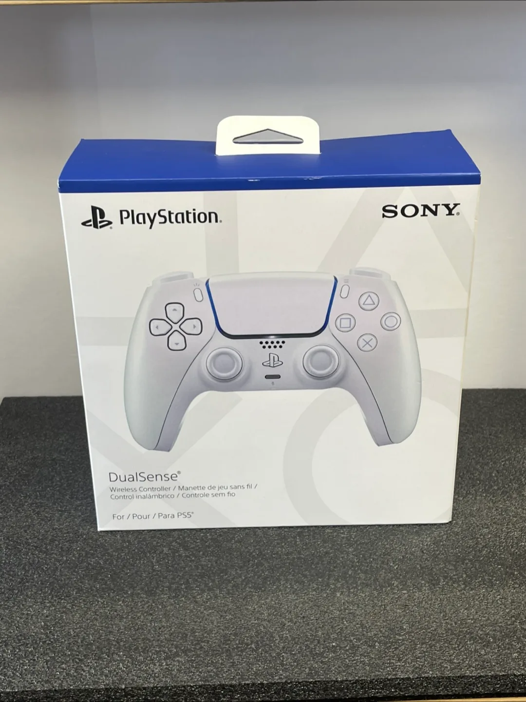 New PlayStation 5 DualSense Wireless Controller Chroma Pearl thumbnail