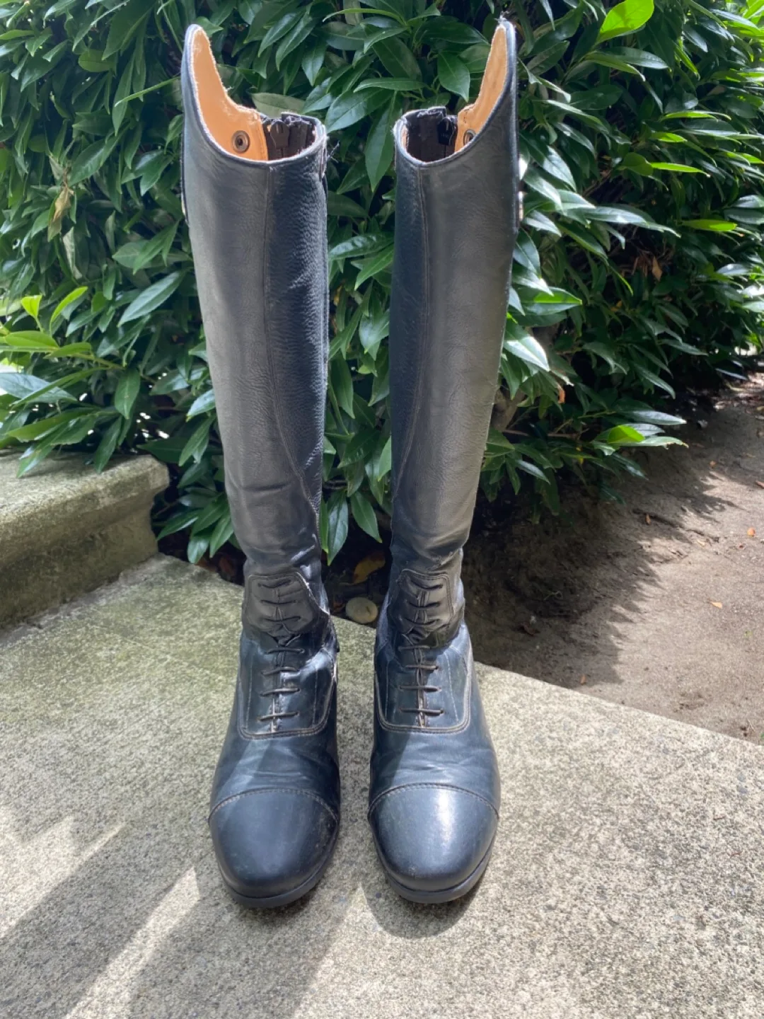 Auken Riding Boots Size 7 image indicator(3)
