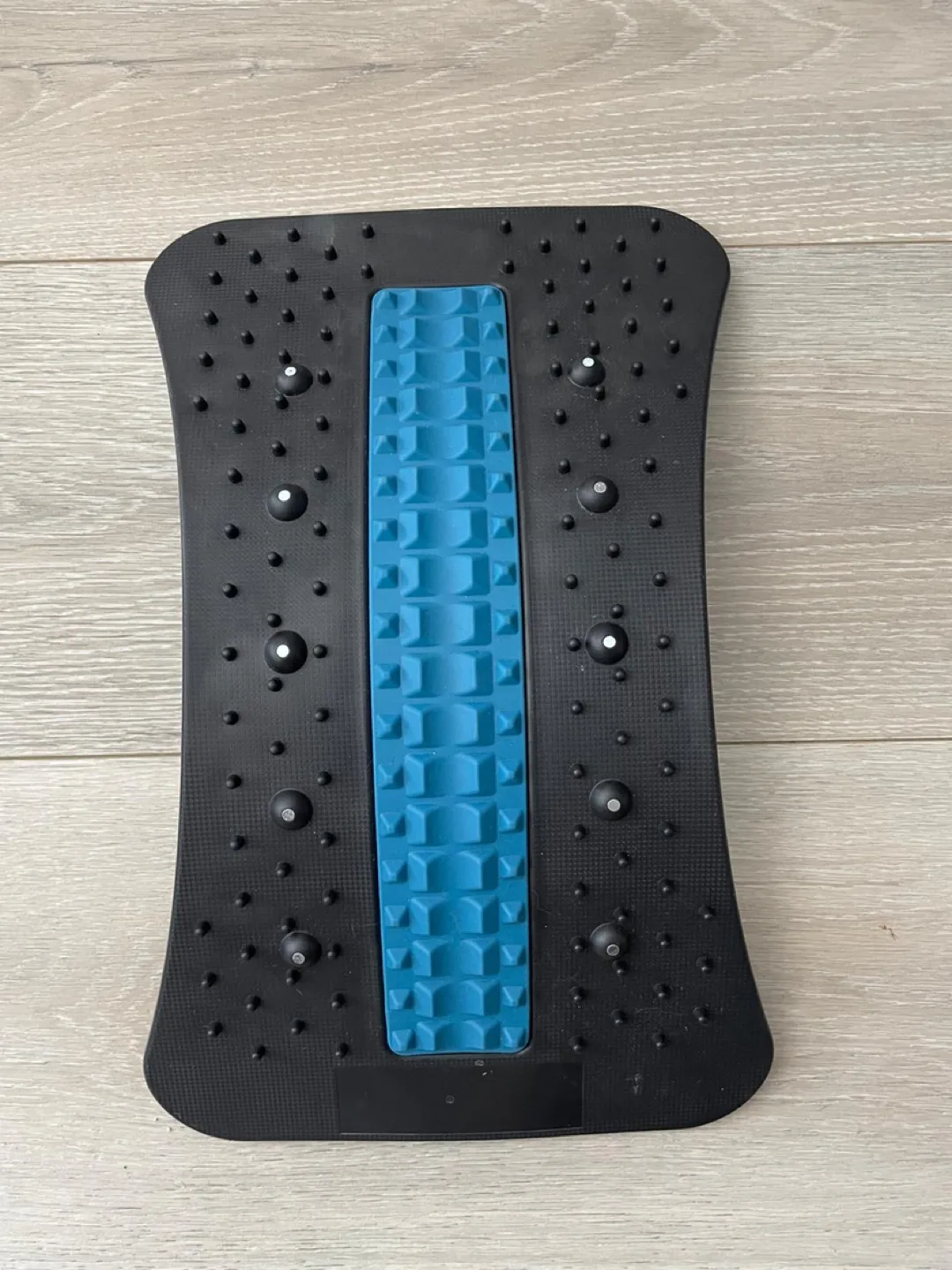 Back Stretcher Lumbar Support Device thumbnail