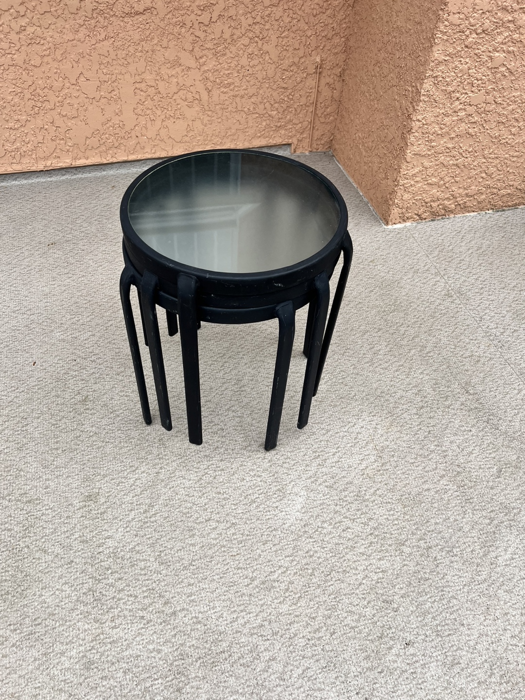 Set of 3 Round Nesting Tables, 16” wide x 18” high, $20 each - photo 2