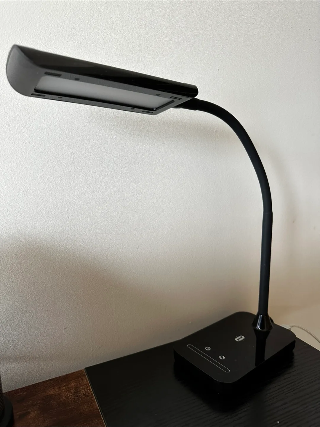 Black Desk Lamp thumbnail