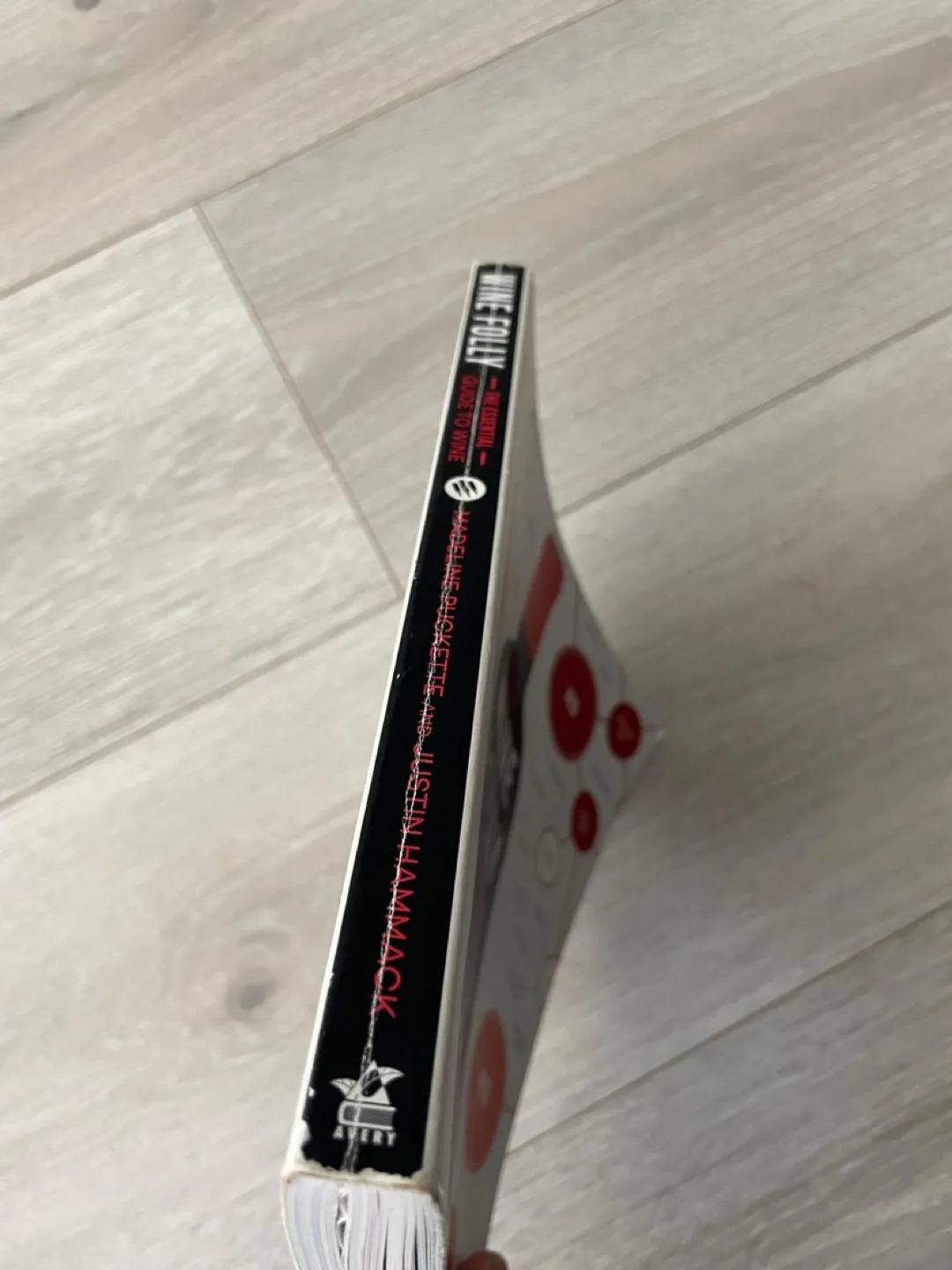 Wine Folly coffee table book - Essential Guide to Wine image indicator(3)