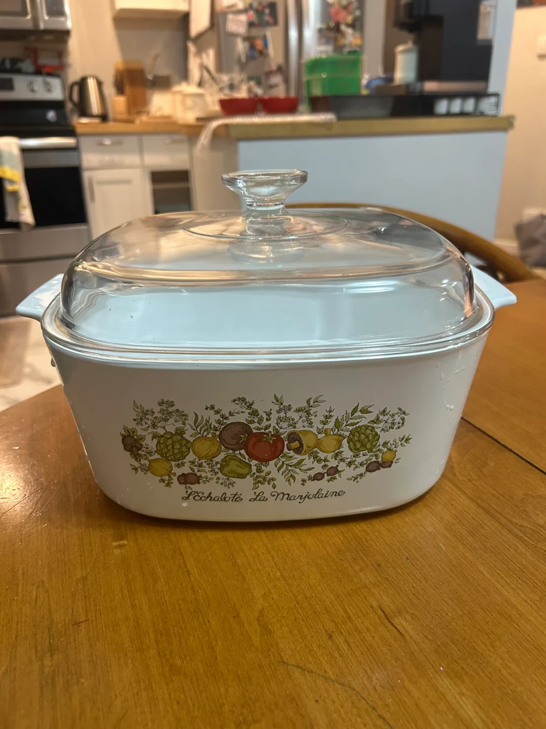 CorningWare L'Echalote La Marjolaine Casserole Dish thumbnail