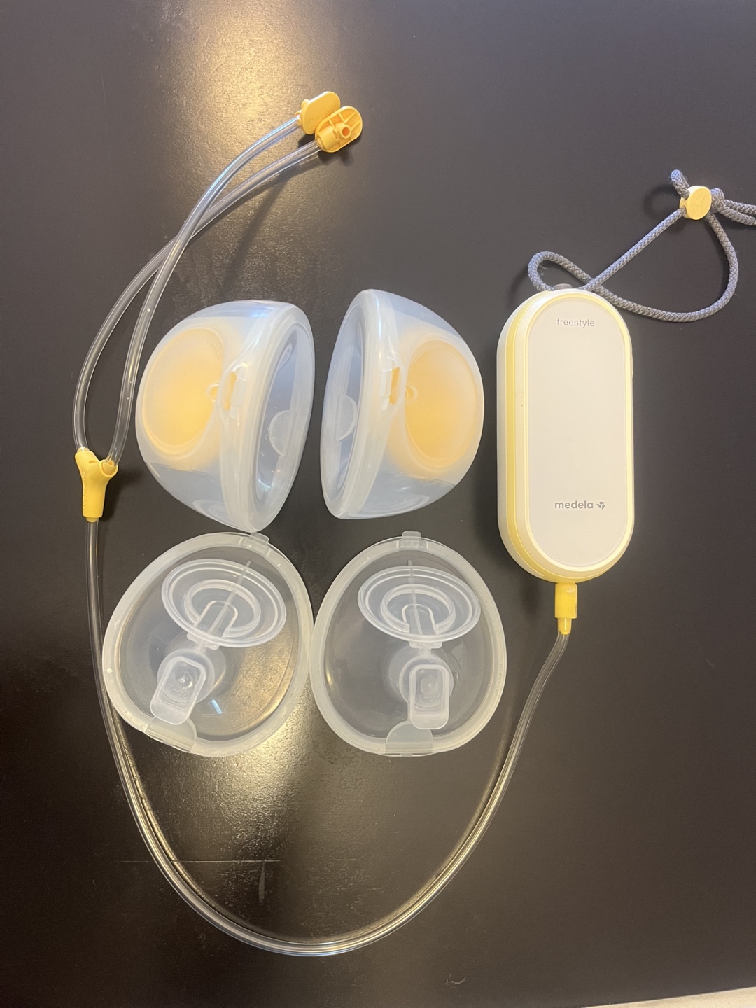 Medela Freestyle Flex Breast Pump with 21mm & 24mm shells