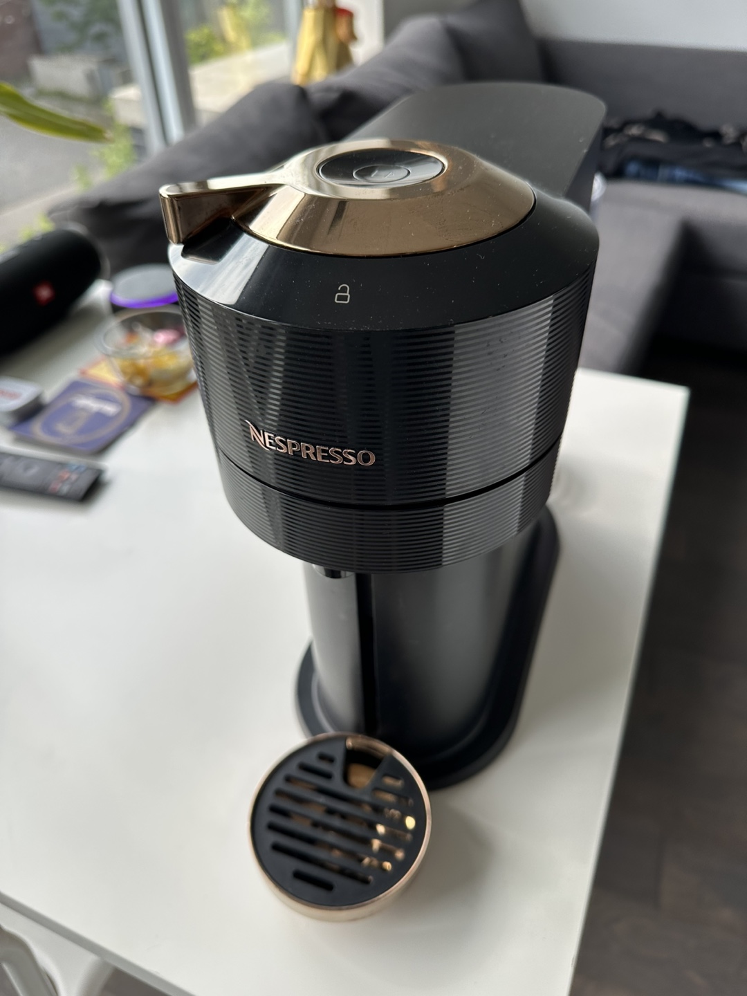 Nespresso Vertuo Next Coffee Machine (FOR PARTS) 🥕