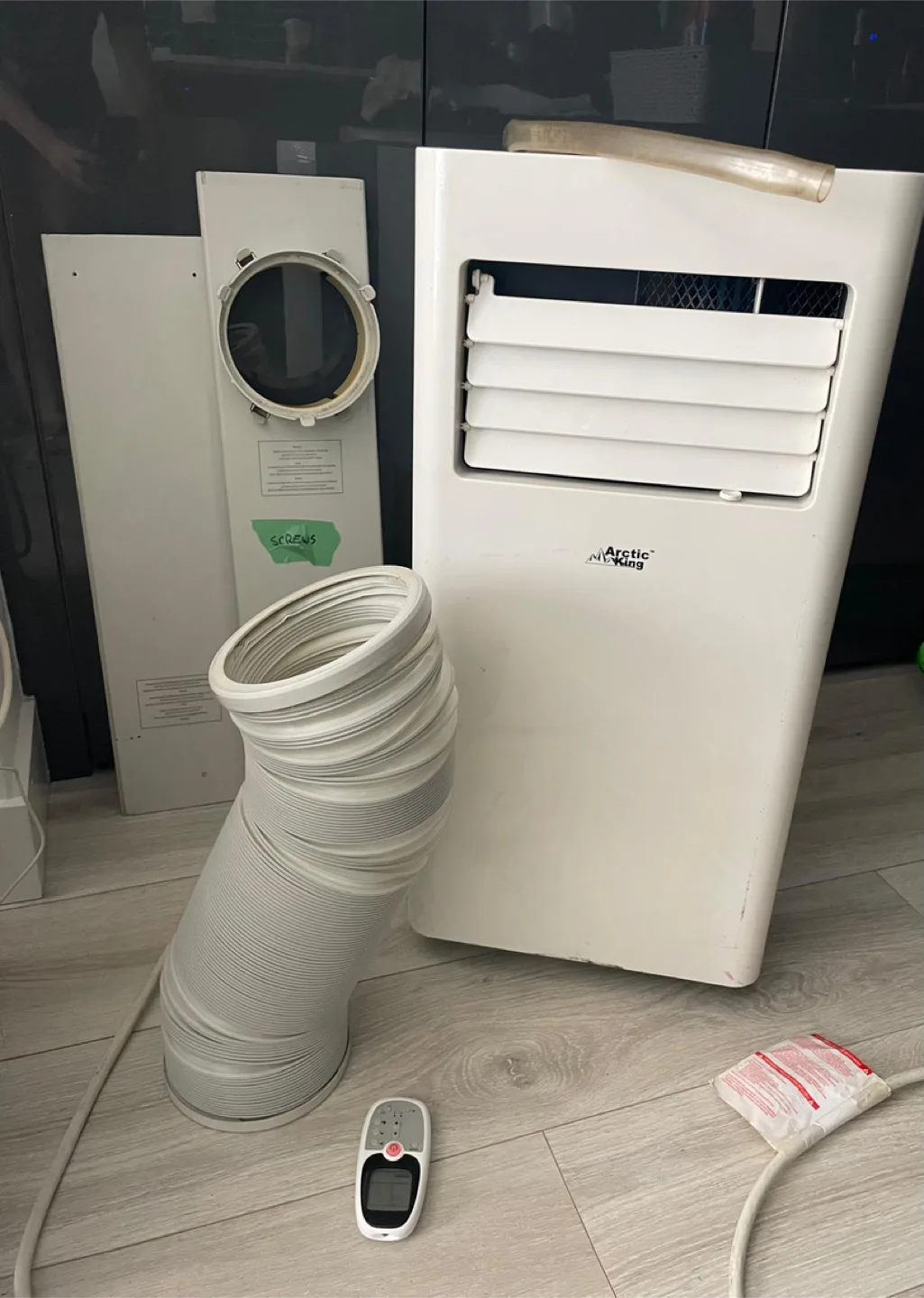 Arctic King Portable Air Conditioner thumbnail
