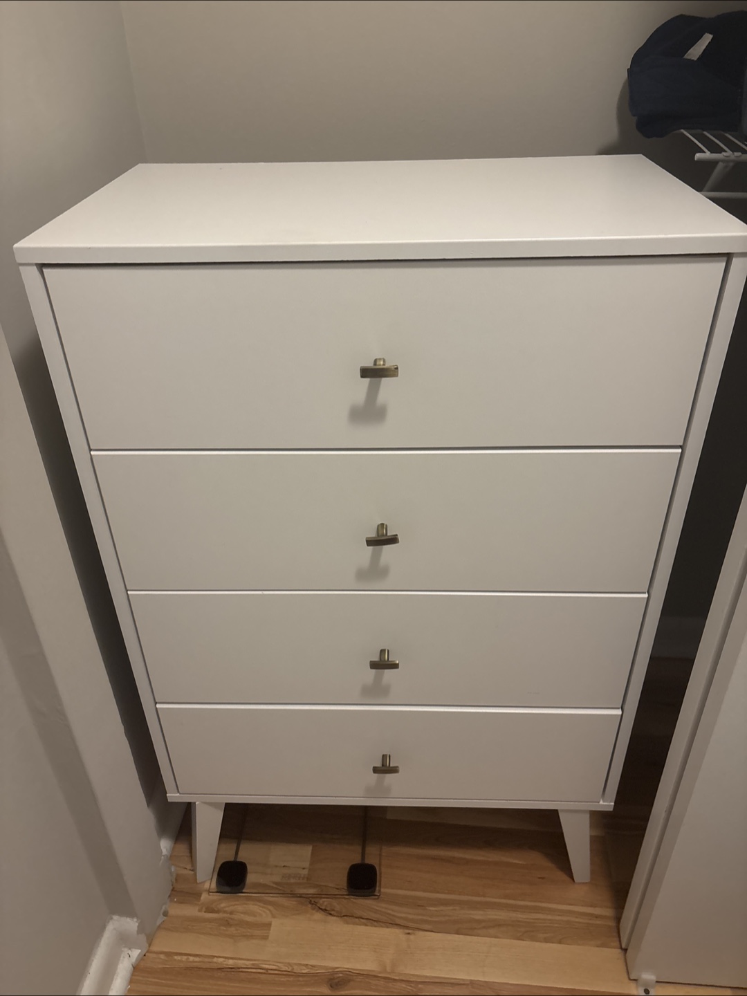 White 4-Drawer Dresser
