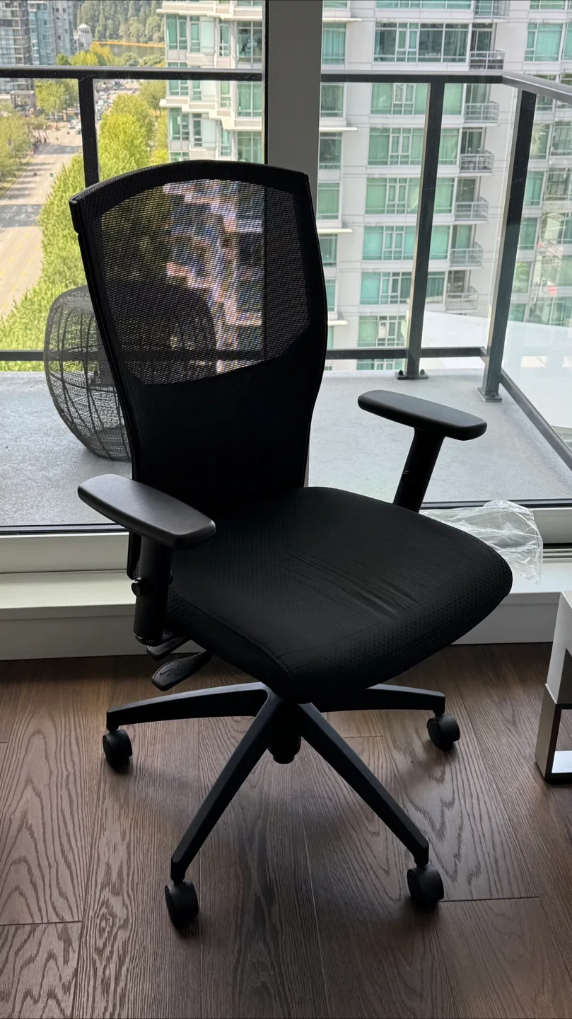 Black Office Chair thumbnail