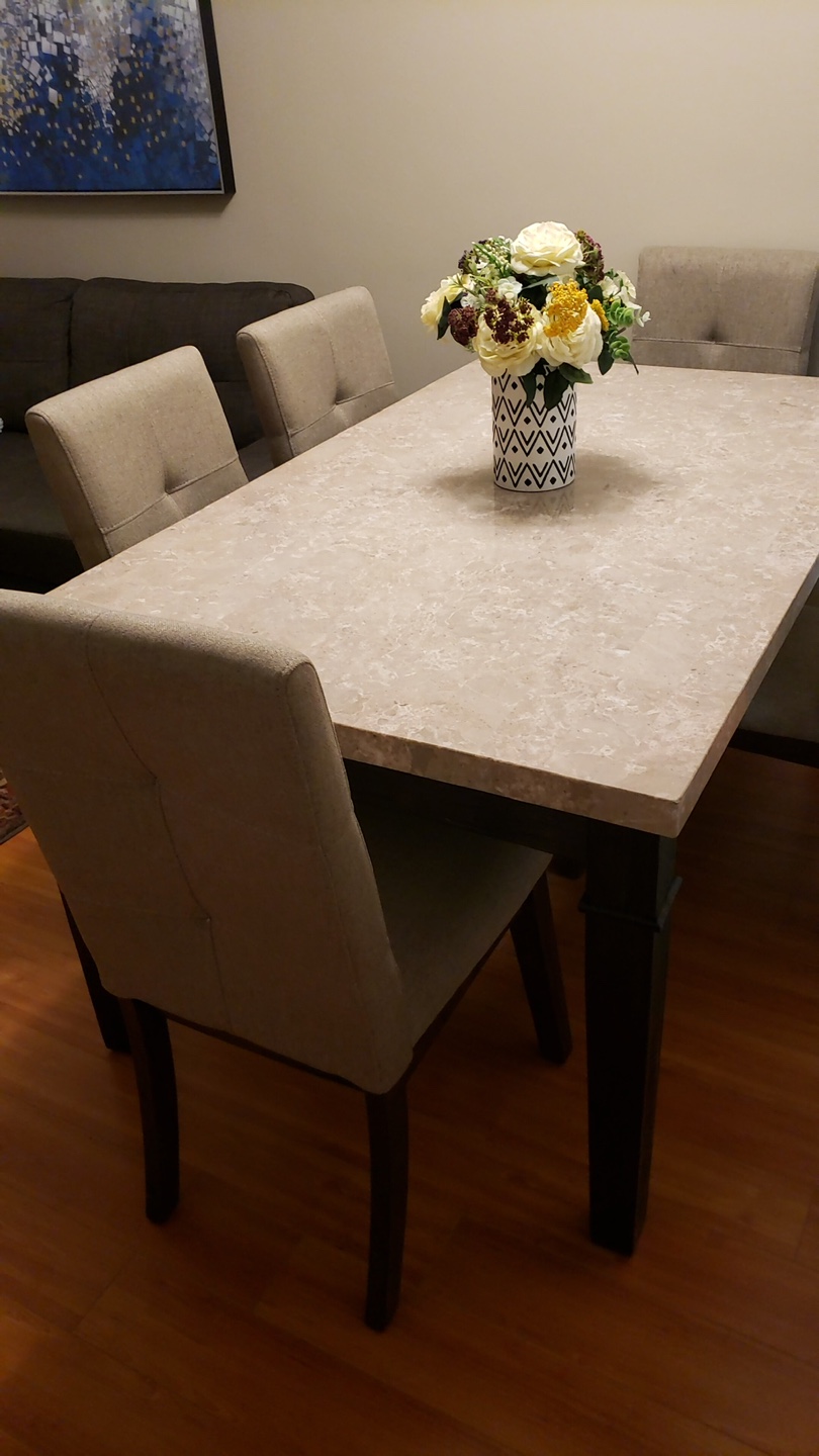 Free Dining table