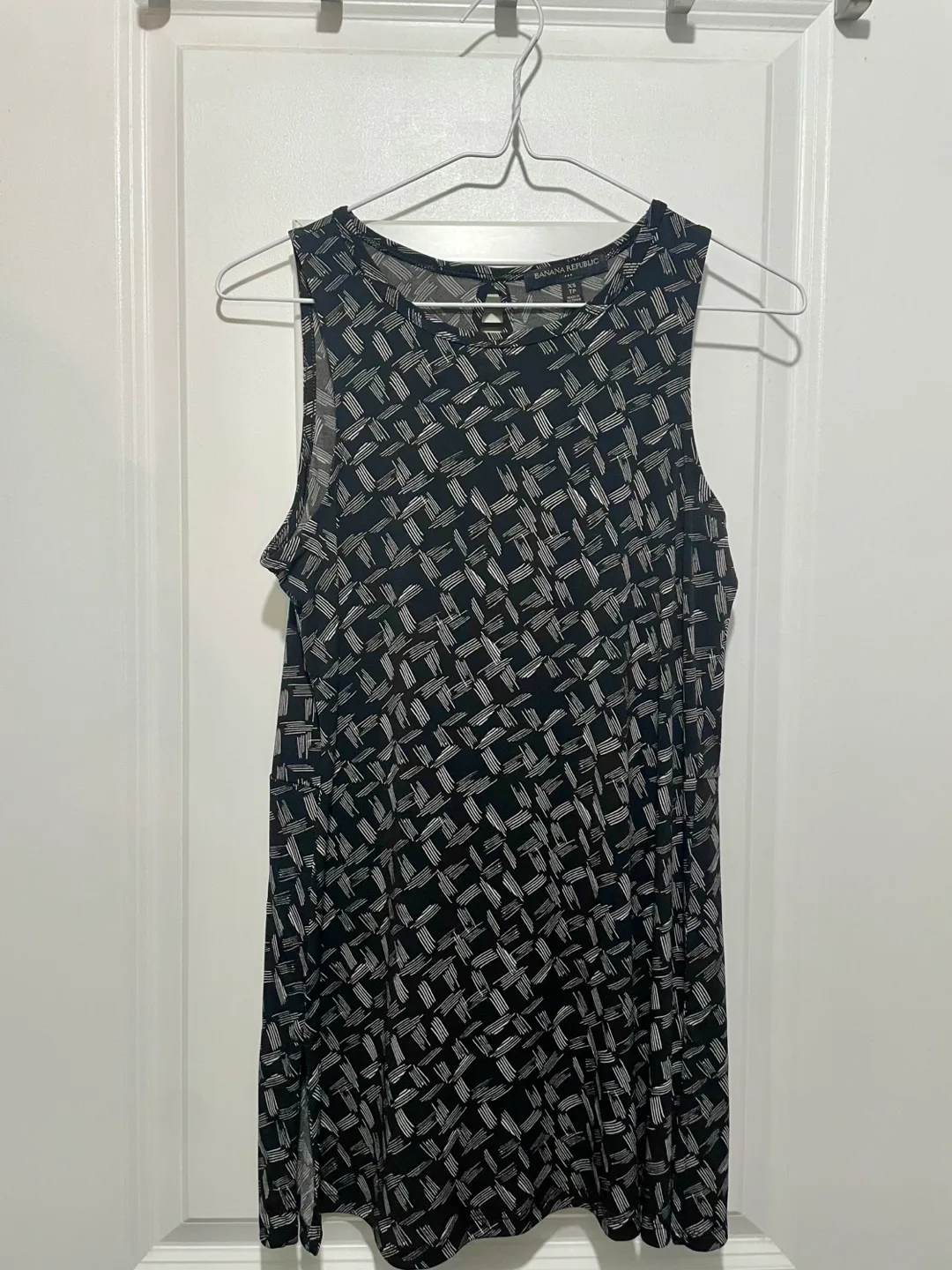 Banana Republic Summer Dress (XS) thumbnail