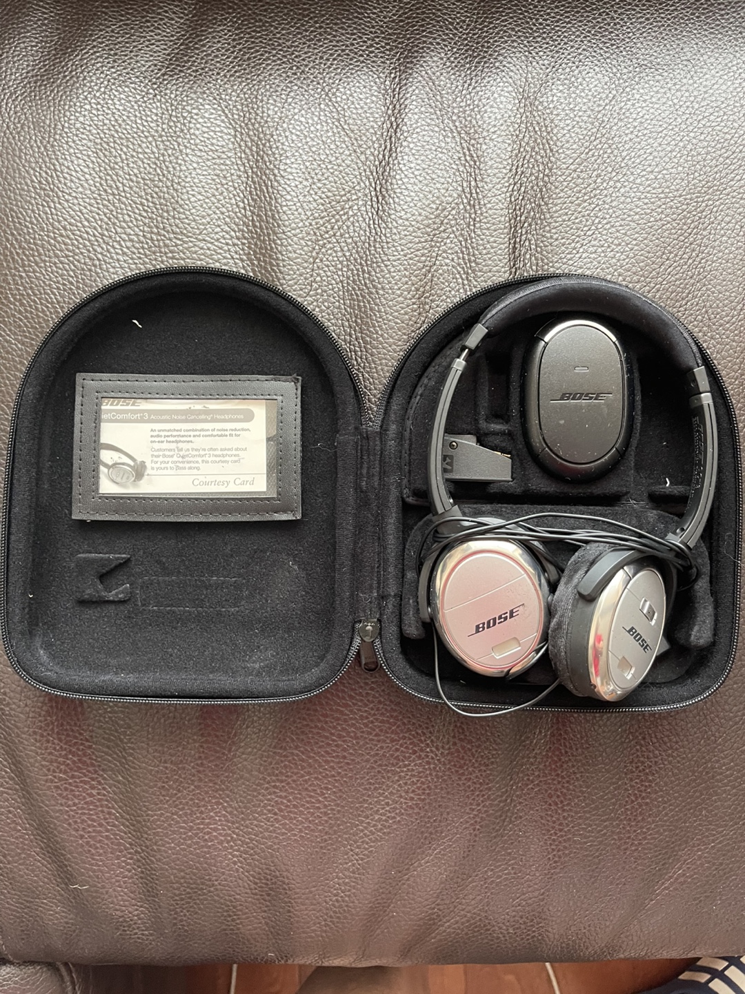 Bose Acoustic Noise Cancelling Headphones - photo 2