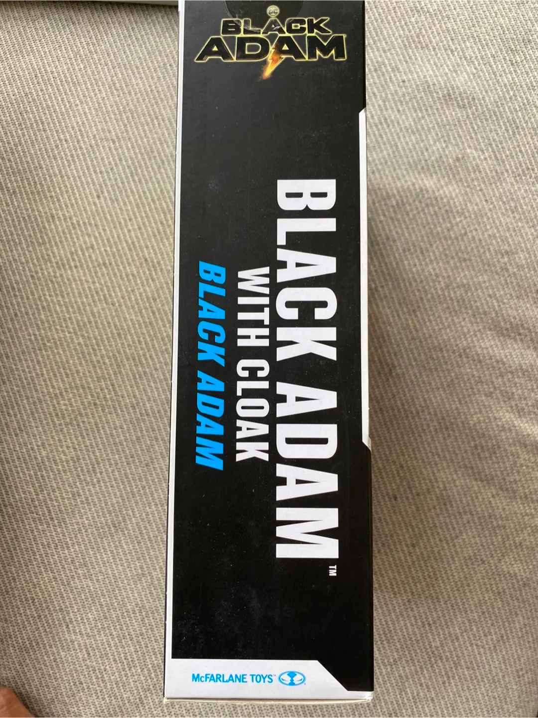 Black Adam with Cloak figure image indicator(3)