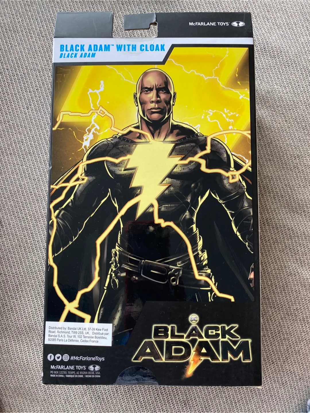 Black Adam with Cloak figure image indicator(2)