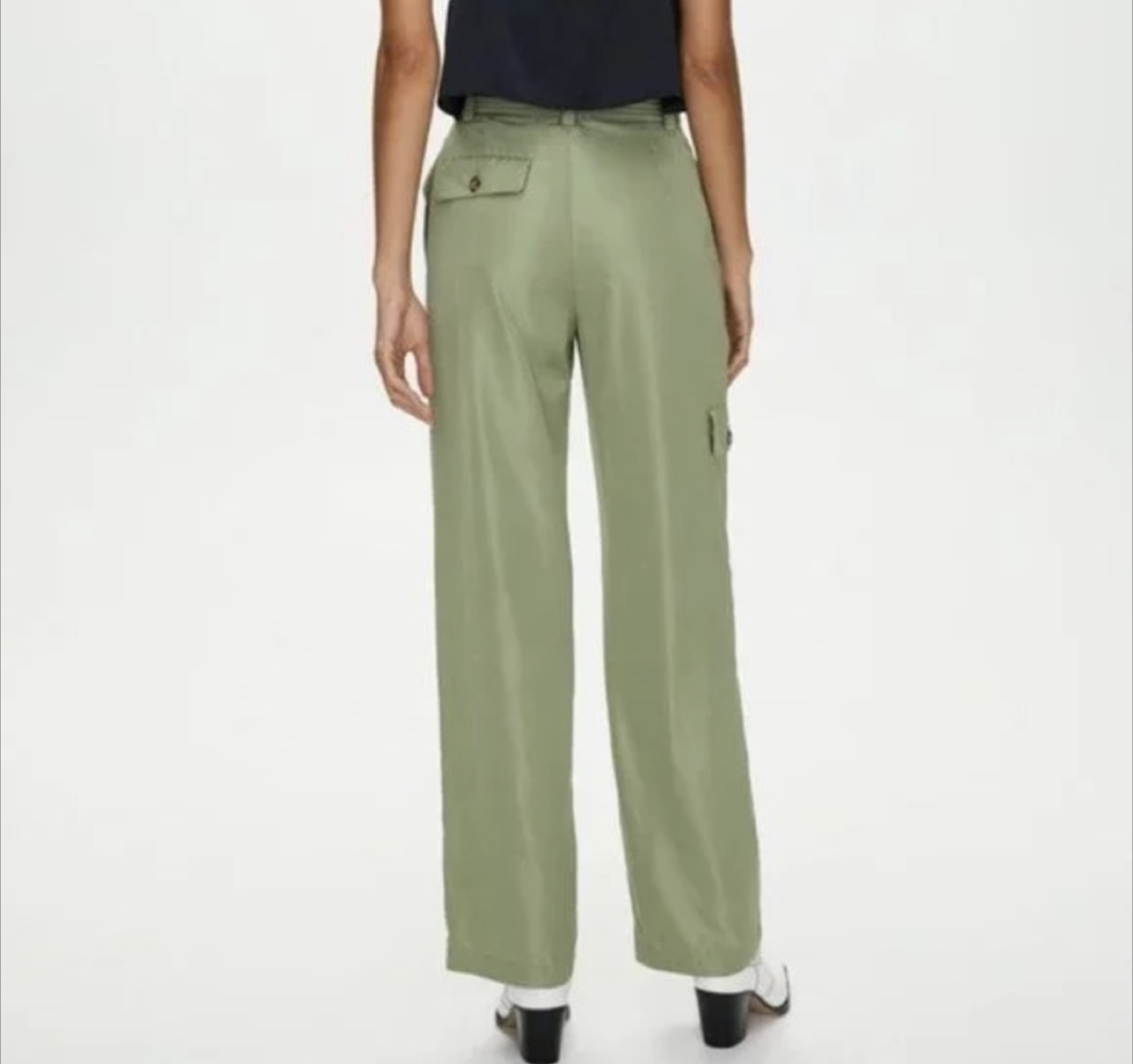 Aritzia Little Moon Olive Green Cargo Pants - Size 00 - photo 2
