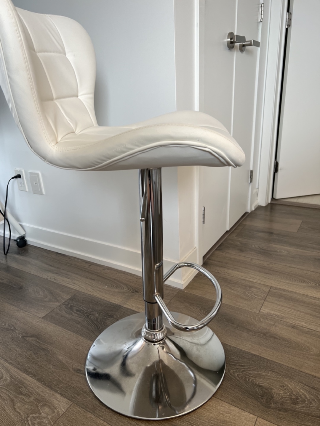 2 Adjustable Height Bar Stool - photo 3