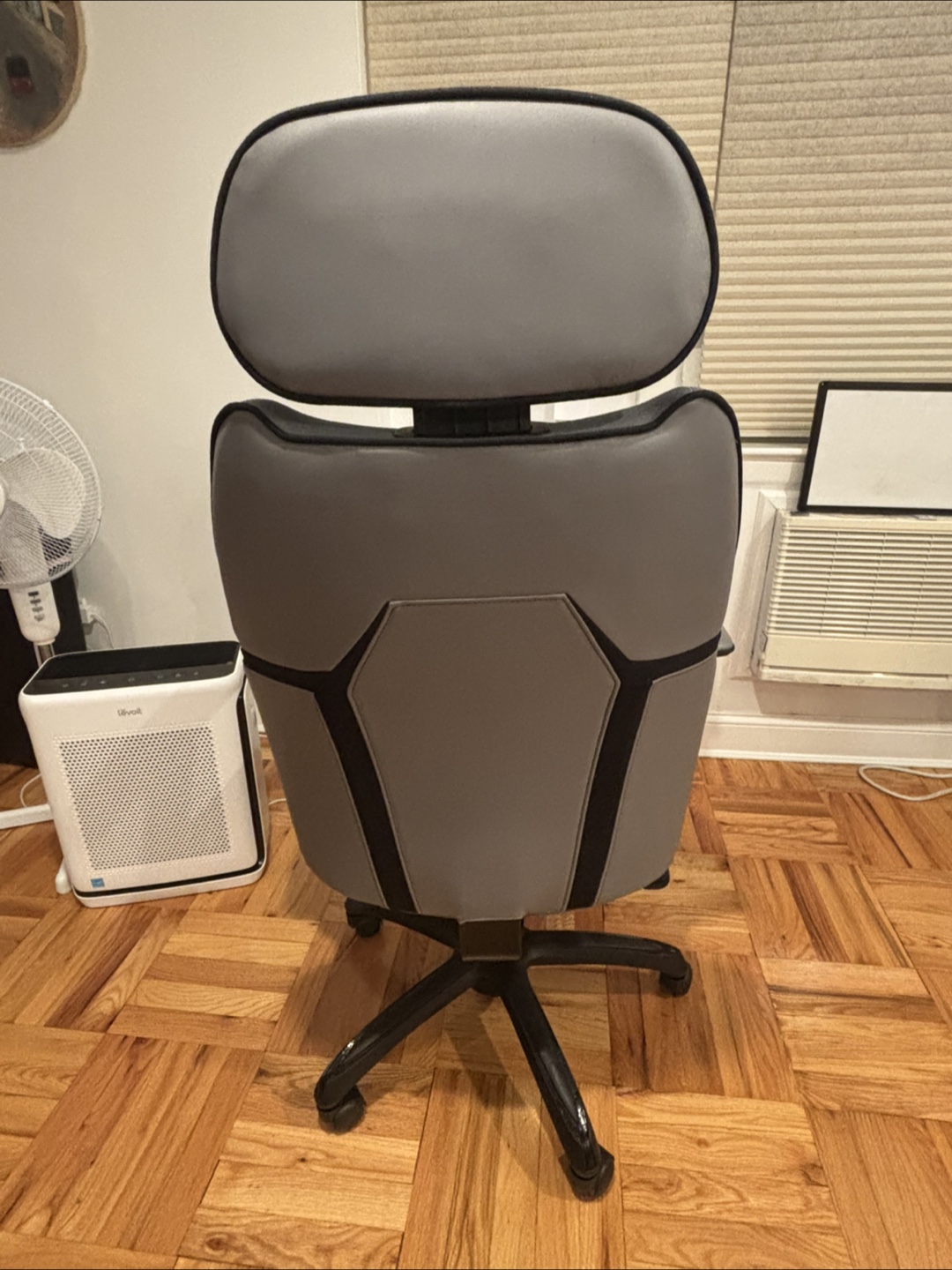 Gray Gaming Chair - photo 2