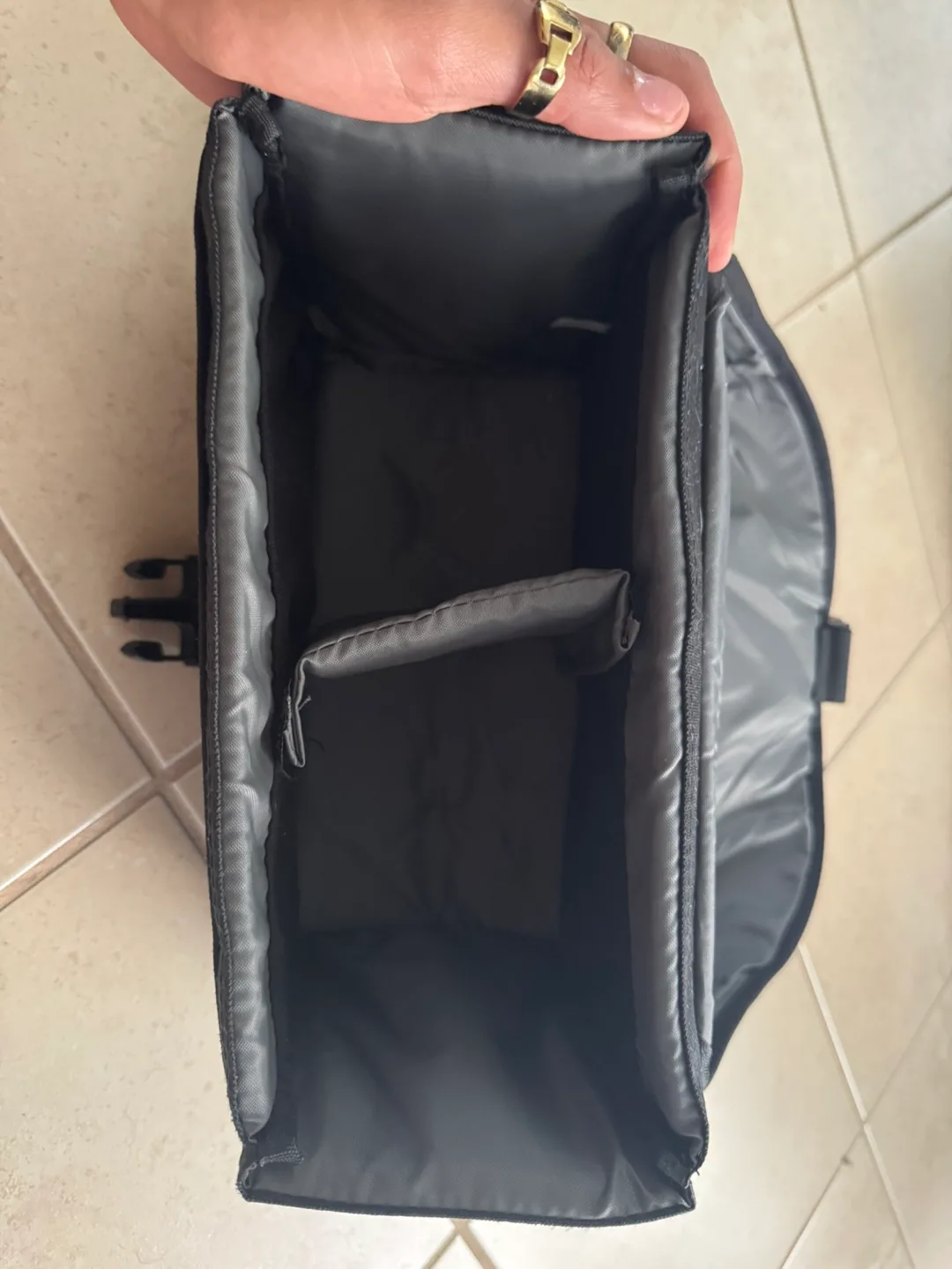 Nikon D5600 DSLR Camera with 2 Lenses image indicator(7)