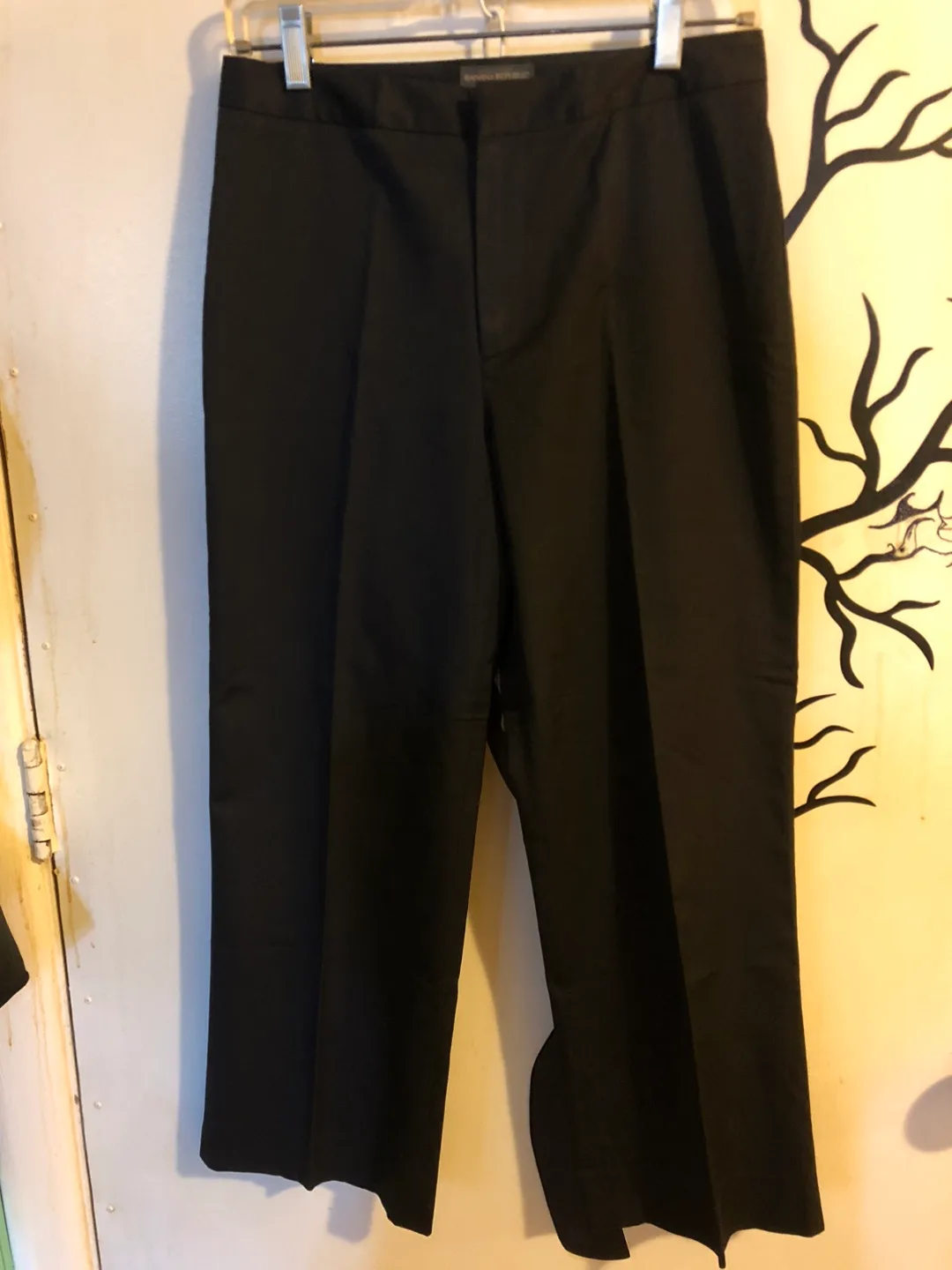 🇨🇦🍁Banana Republic Stretch Black Pants - Size 4 thumbnail