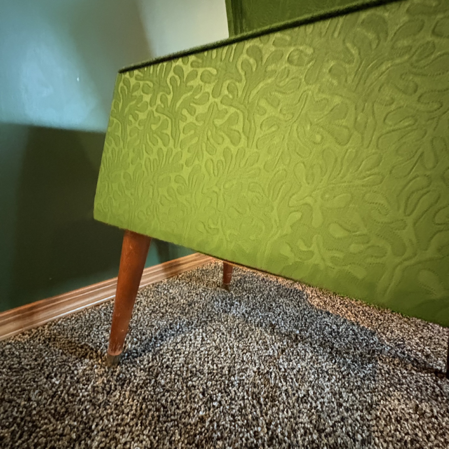 Vintage Green Upholstered Sewing Box - photo 5