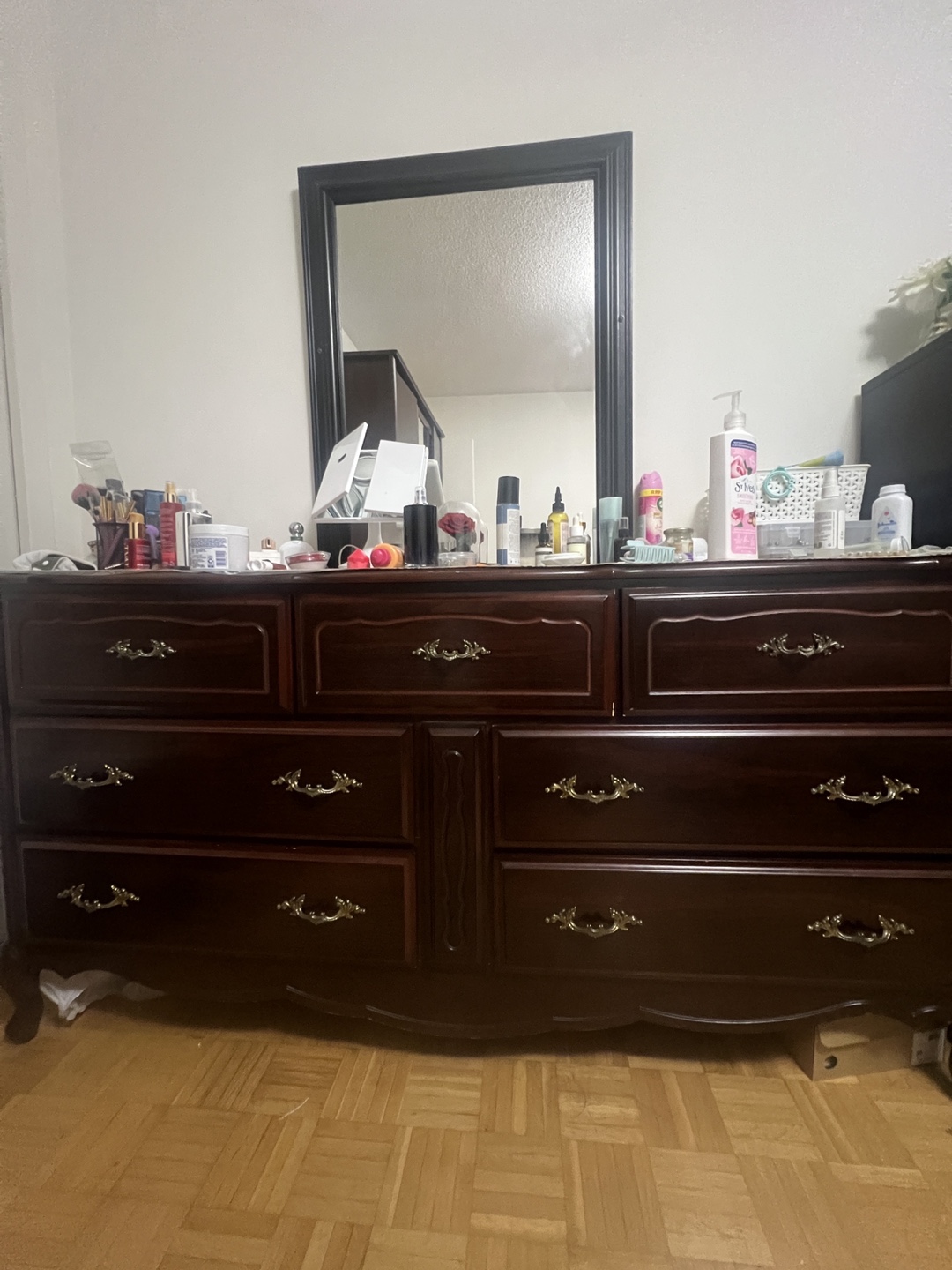 Wooden Dresser - photo 3