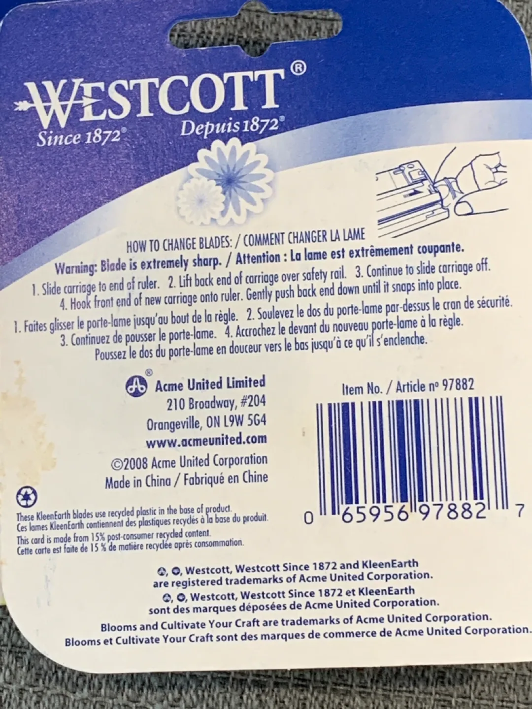18 packs of Westcott Craft Regular trimmer blades (2-Pack). image indicator(6)
