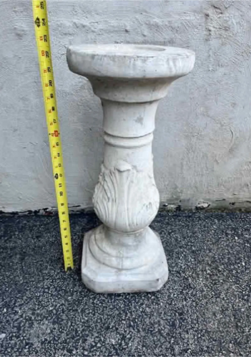 Concrete Garden Pedestal 🥕 thumbnail