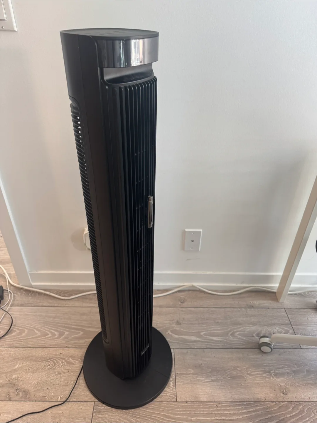 Govee Tower Fan (Pick up July 28-Aug 1) thumbnail