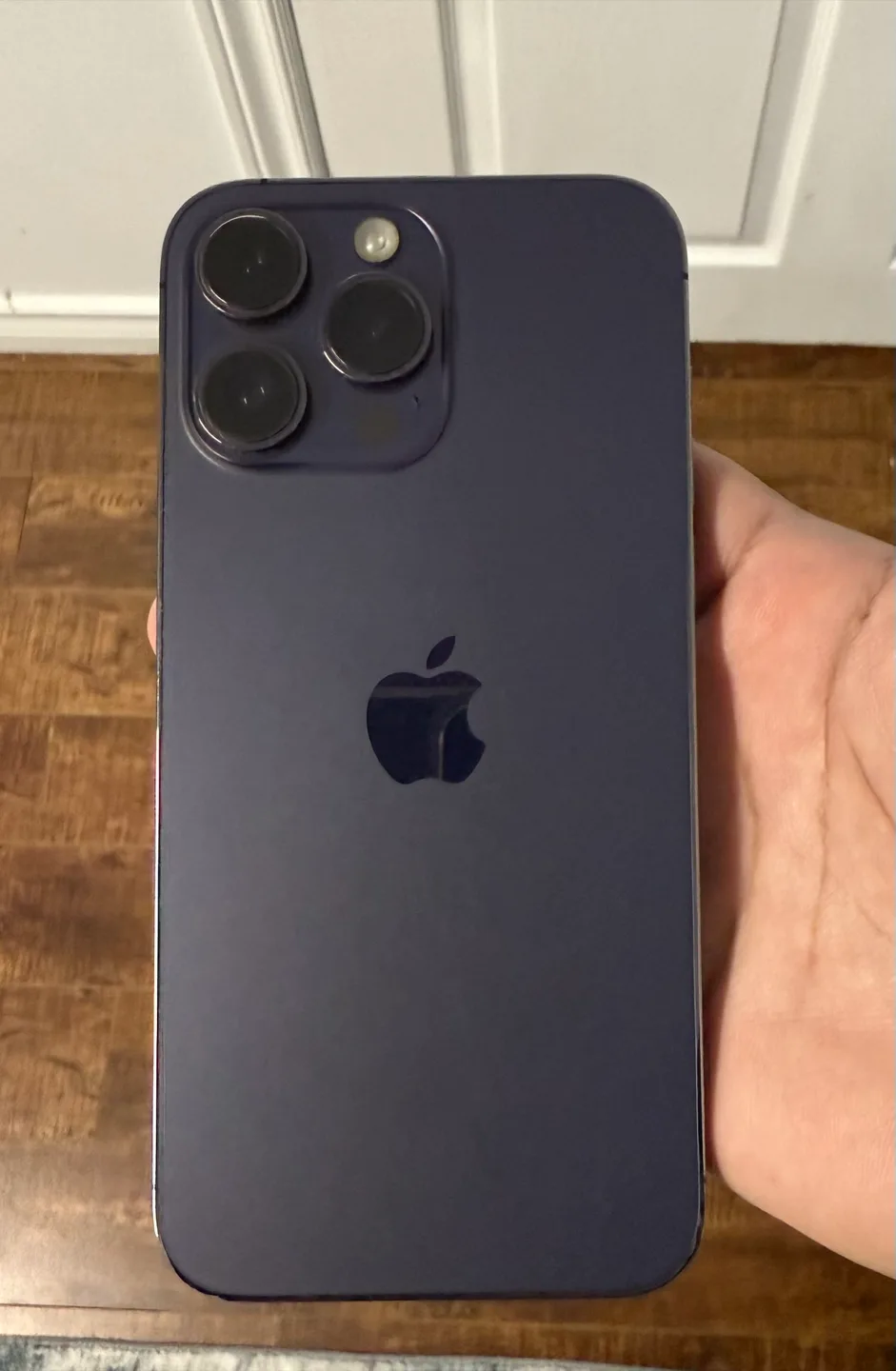 Apple iPhone 14 Pro Max - Purple 118 GB image indicator(2)