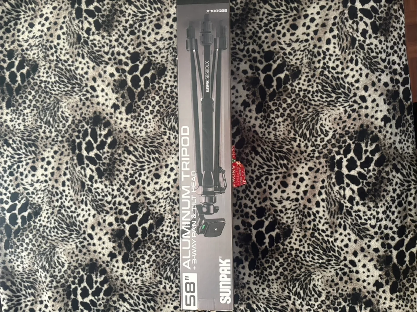 SUNPAK Aluminum Camera Tripod - Brand New thumbnail