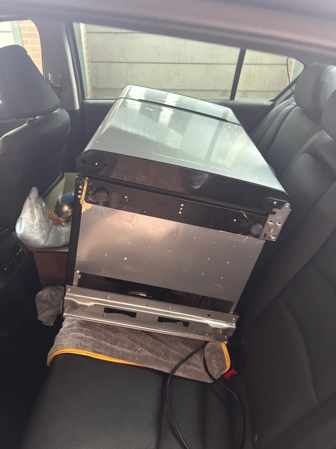 Mini Fridge MUST GO ASAP image indicator(2)