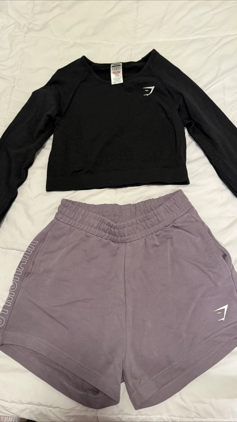 Gymshark Black Long Sleeve Top & Shorts Set thumbnail