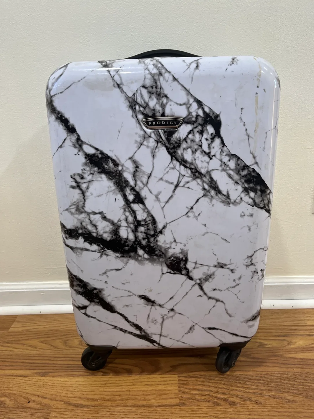 Prodigy Marble Carry-On Suitcase🥕 thumbnail