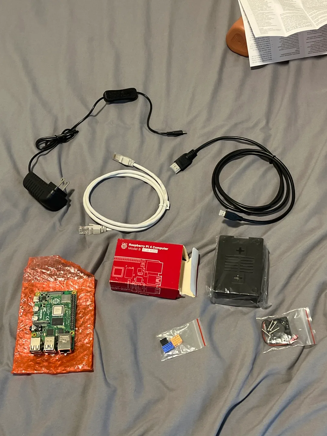 Raspberry Pi 4 Model B 4GB RAM thumbnail