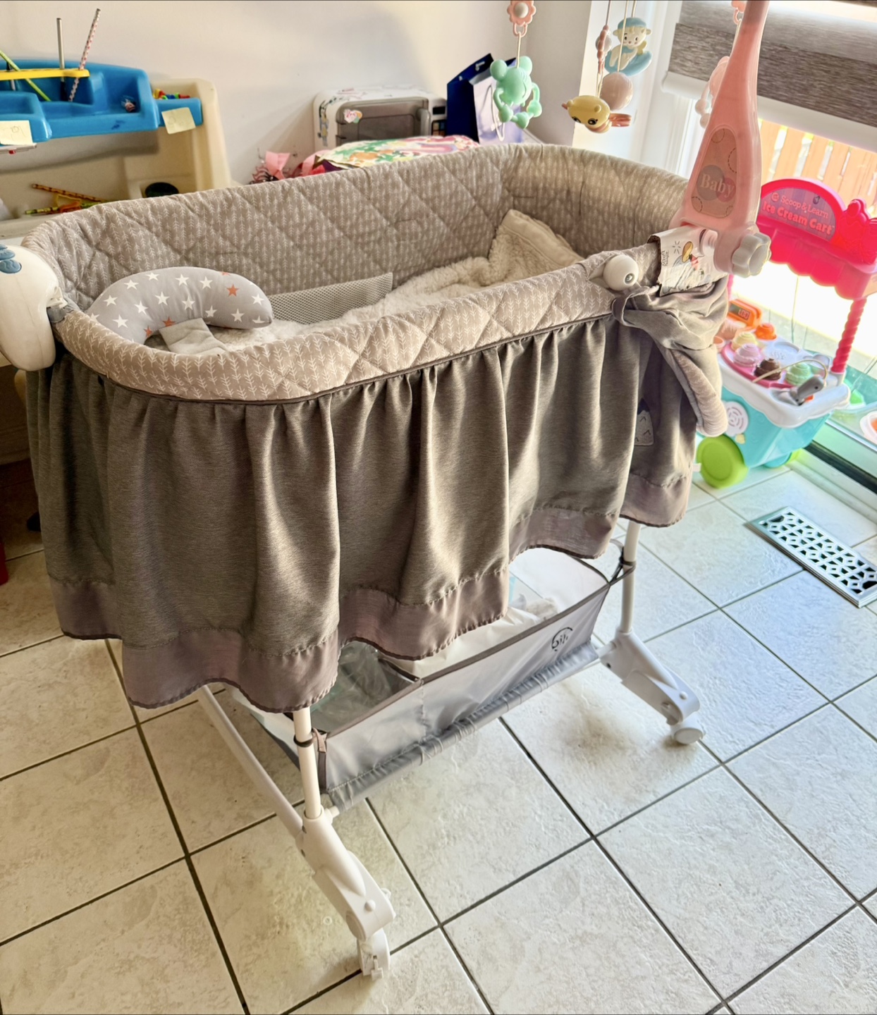 Baby Bassinet - Grey