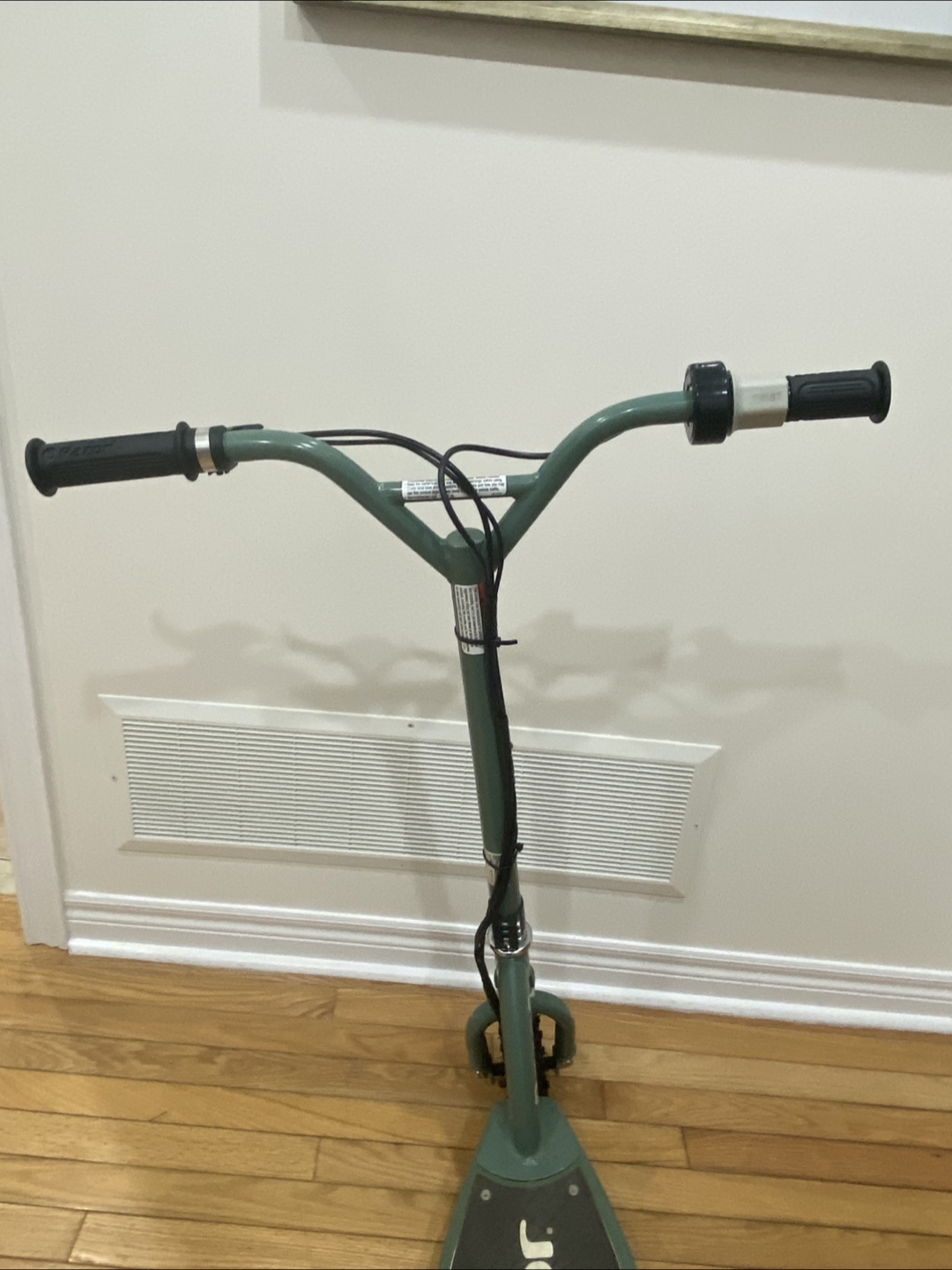 Razor RX200 Electric Scooter - photo 3