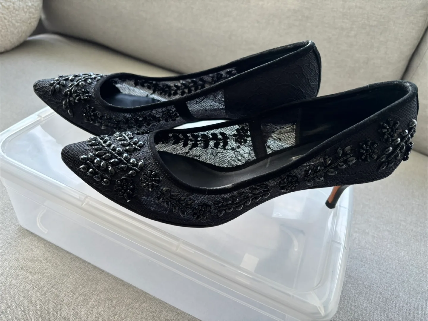 BCBGMAXAZRIA Black Lace Heels image indicator(3)