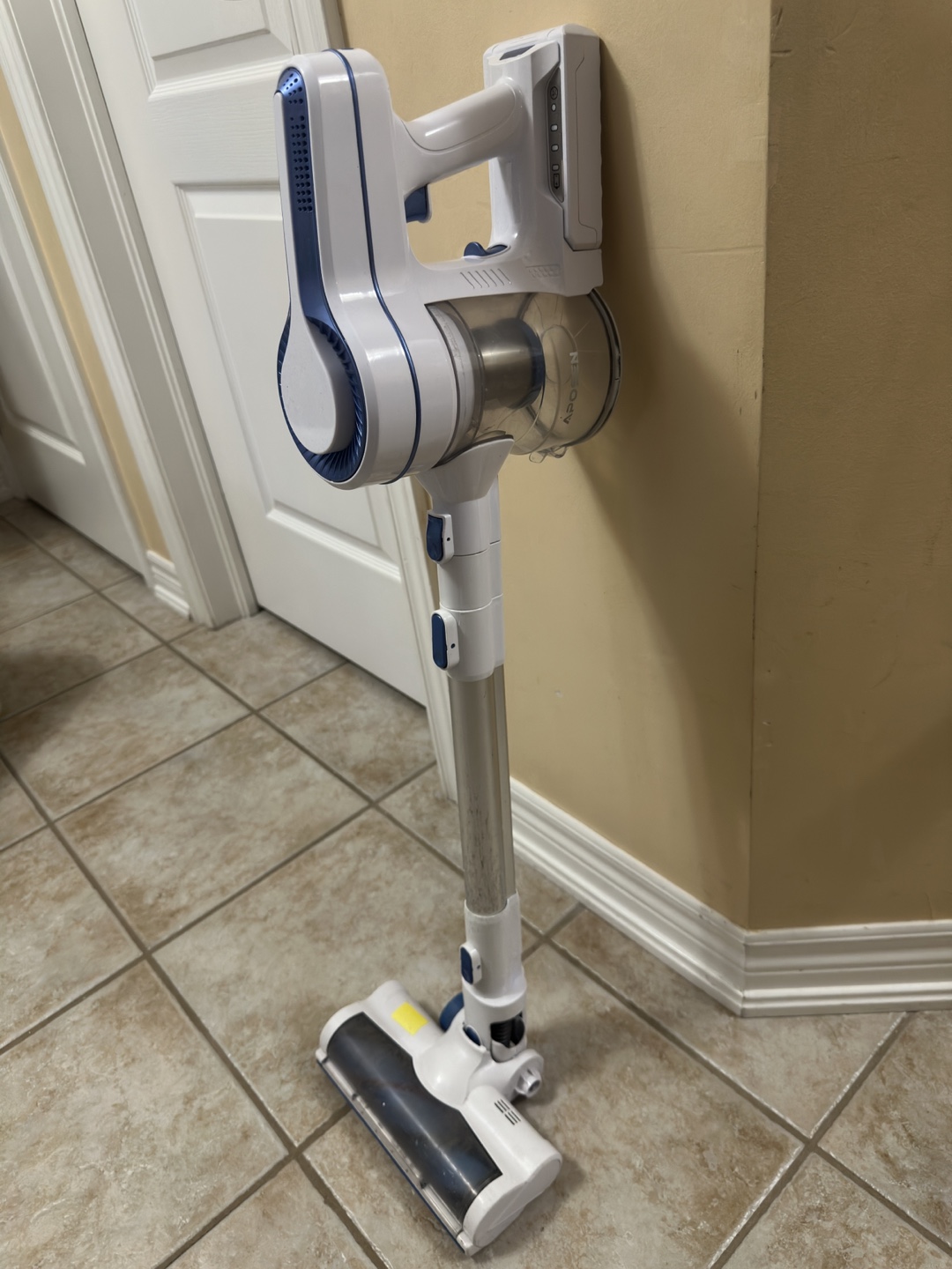 Cordless vacuum - photo 3