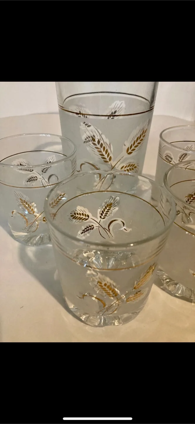Vintage Frosted Wheat Glass Set image indicator(3)