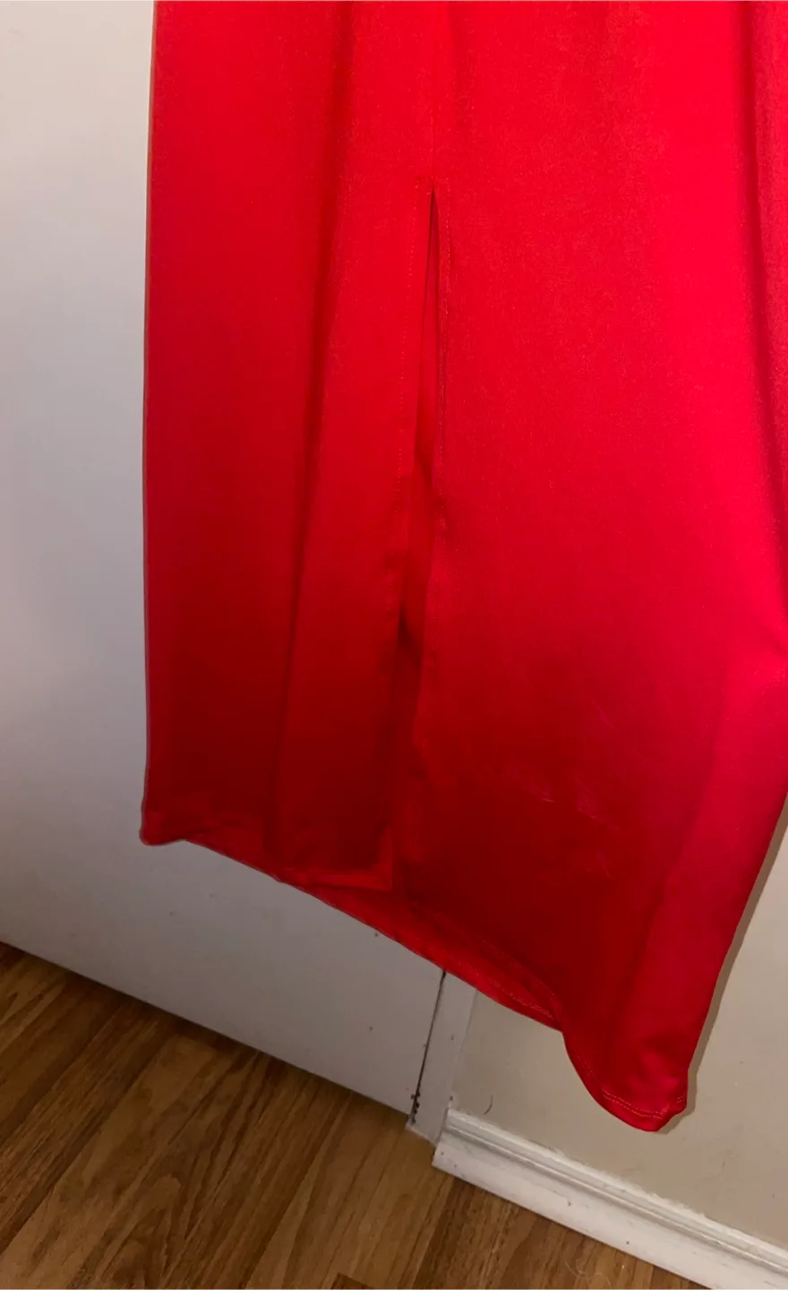 Red Spaghetti Strap Maxi Dress image indicator(4)