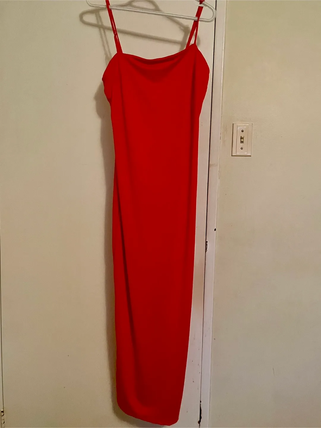 Red Spaghetti Strap Maxi Dress image indicator(2)