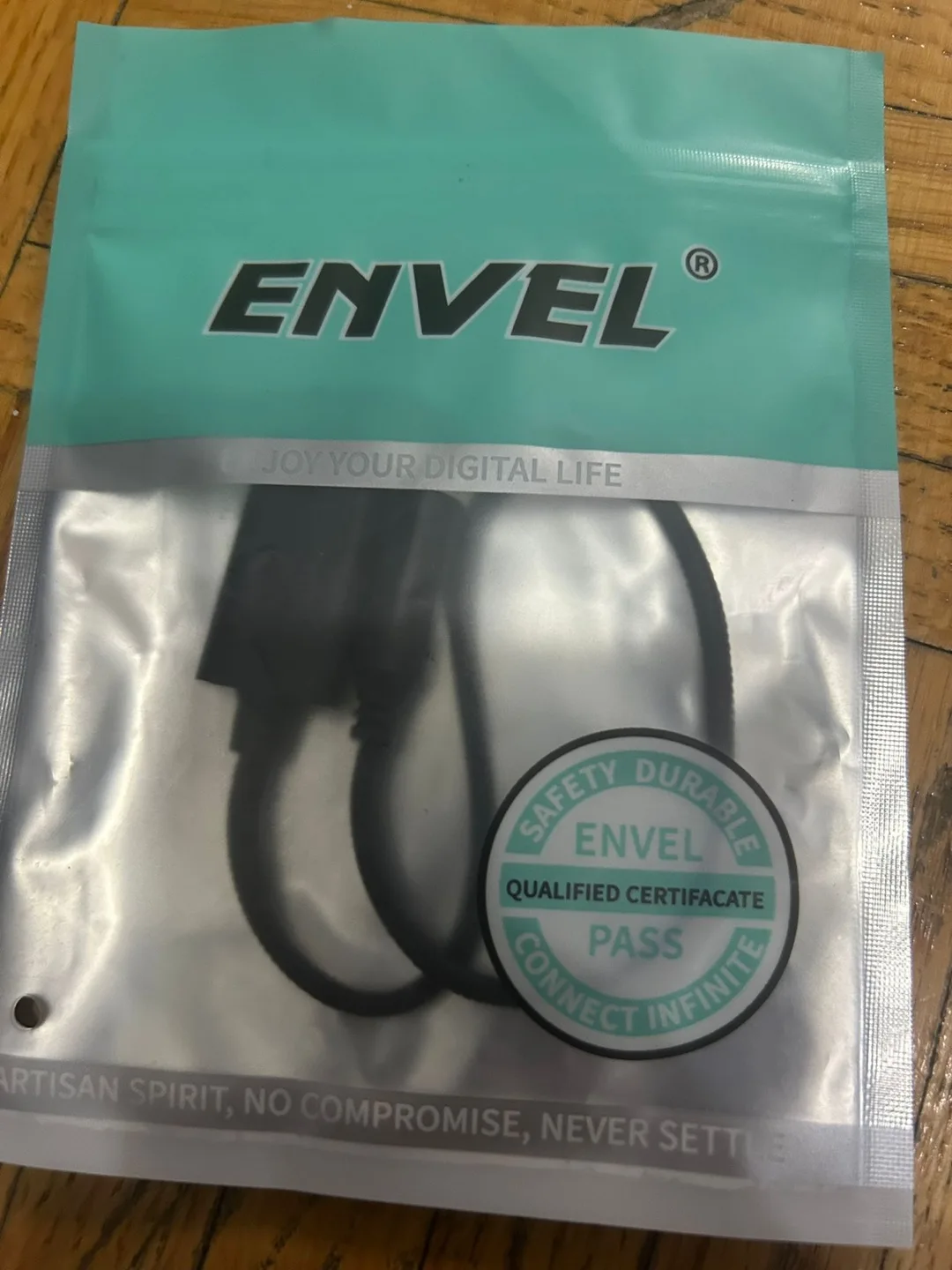 Envel USB Cable thumbnail