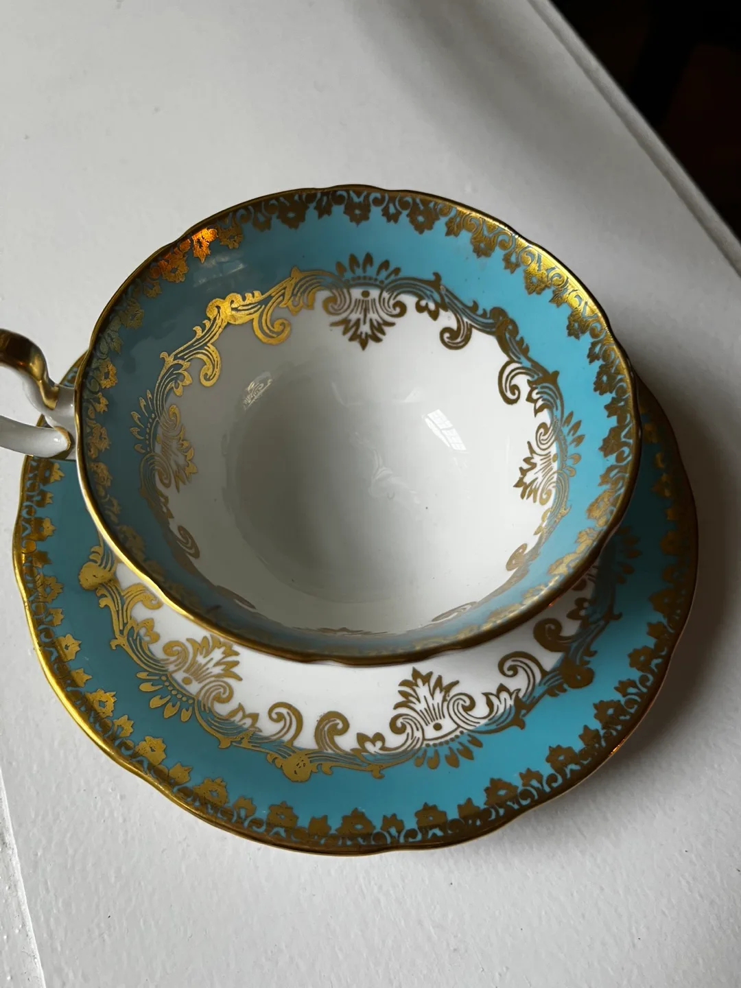 Antique Aynsley Teacups and Saucers image indicator(2)