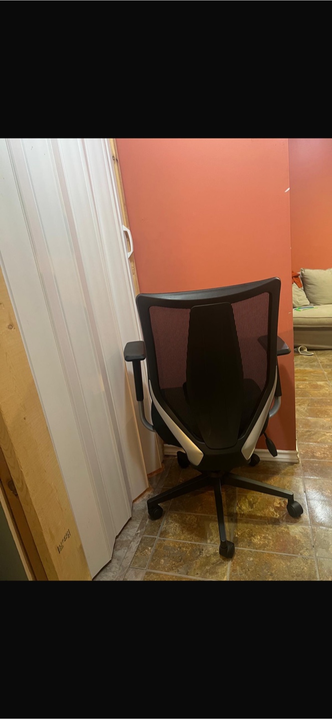 Black Office Chair - photo 3