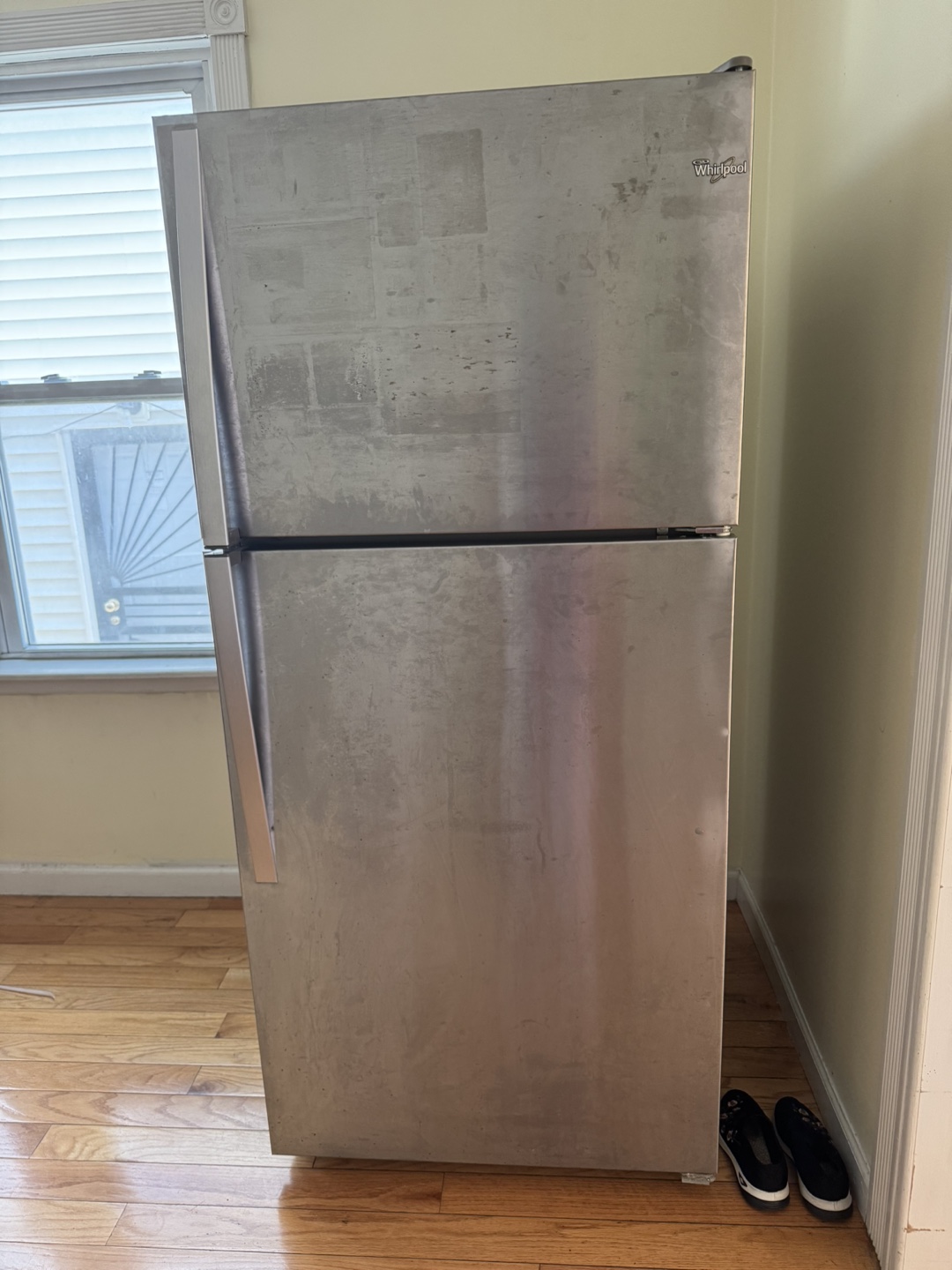 Whirlpool Top Freezer Refrigerator
