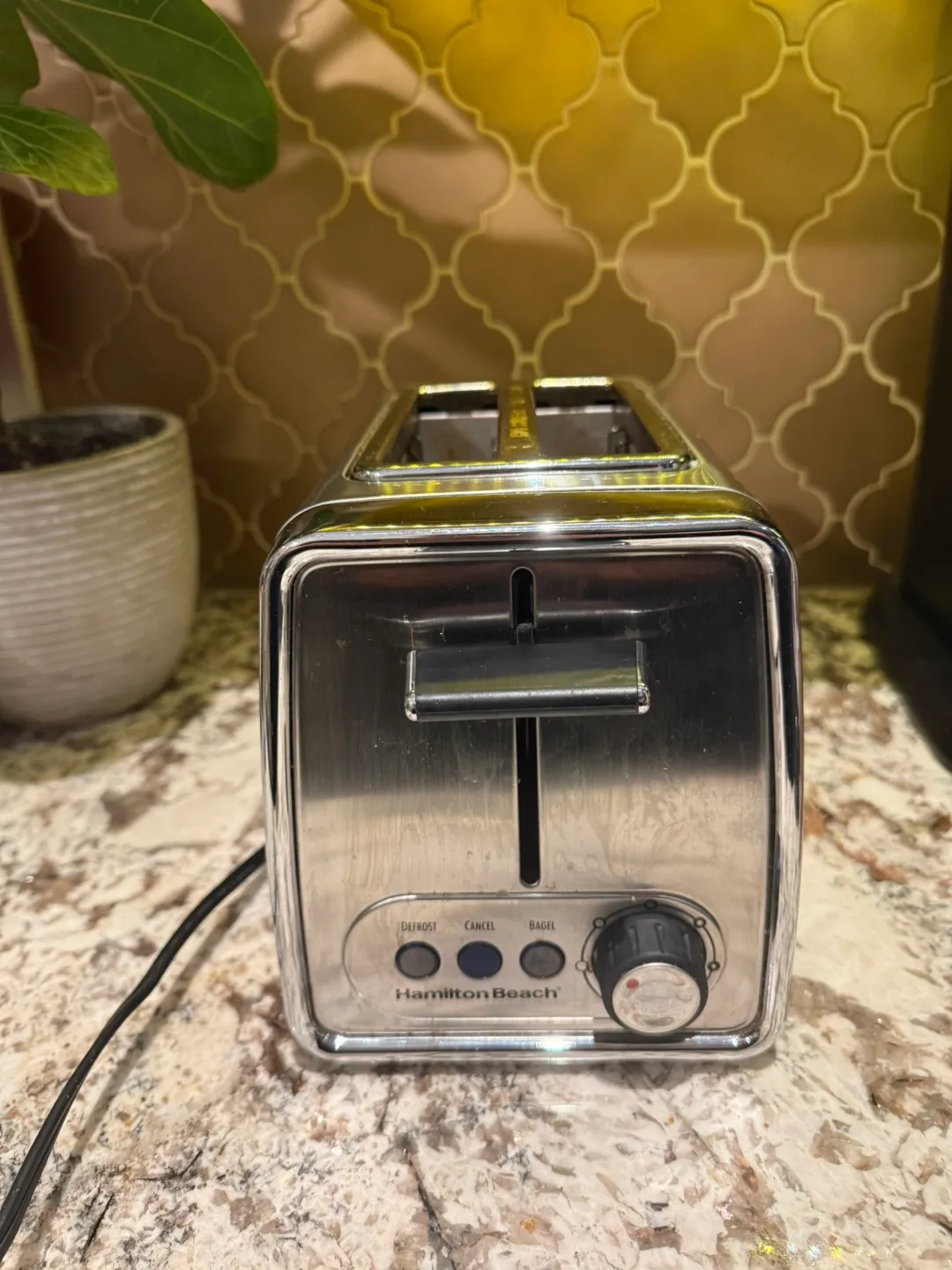 Hamilton Beach 2-slice Toaster image indicator(2)