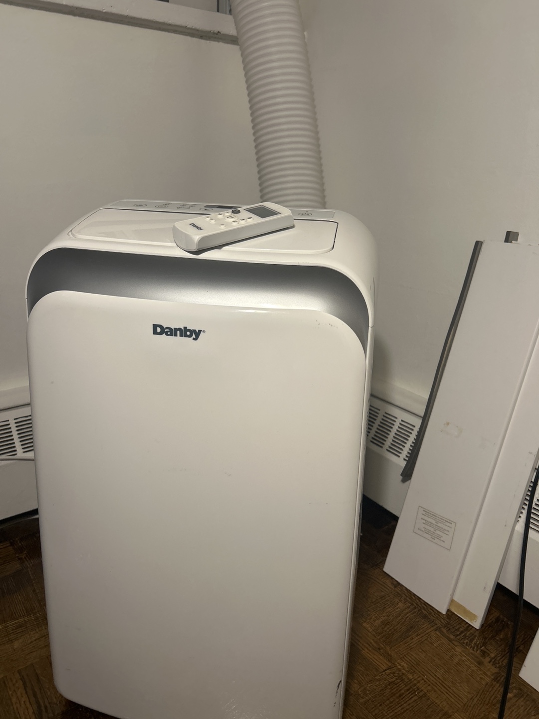 Danby 14000 BTU Portable Air Conditioner - photo 5