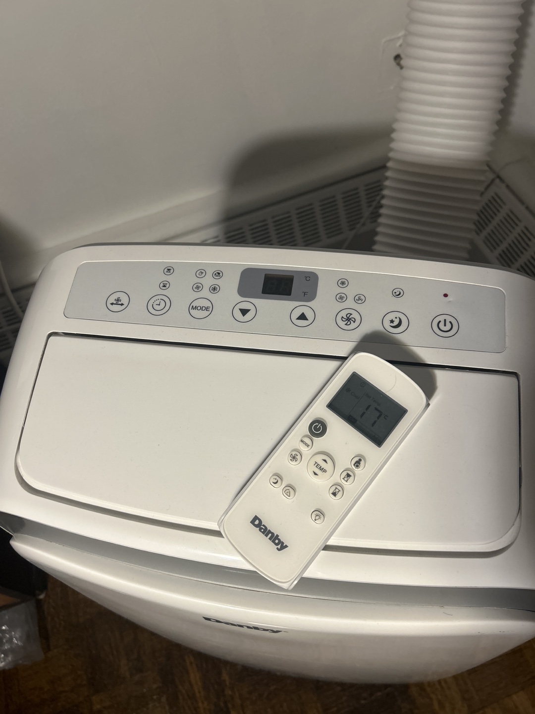 Danby 14000 BTU Portable Air Conditioner - photo 3