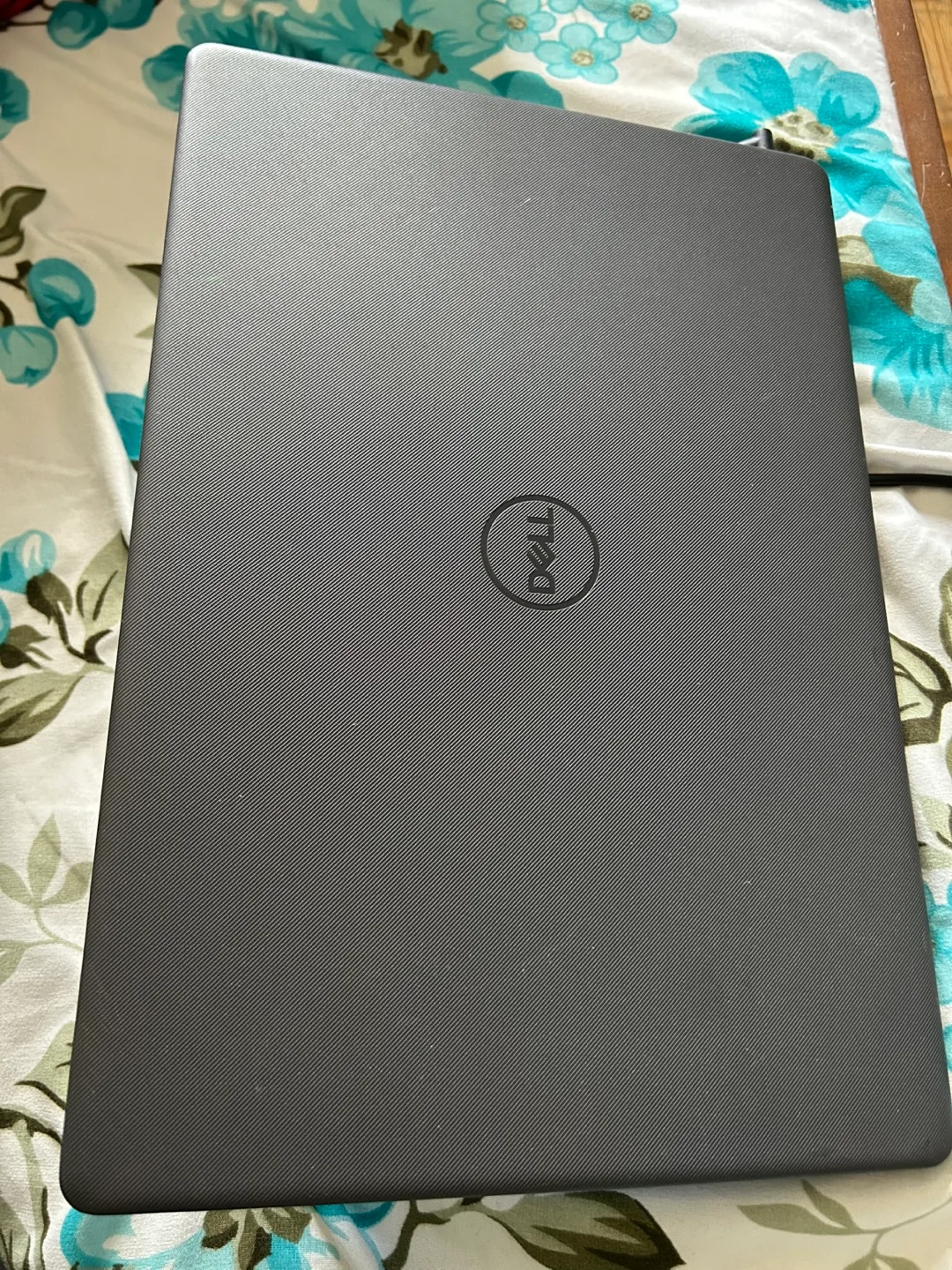 Dell Laptop - Intel Core i3 thumbnail