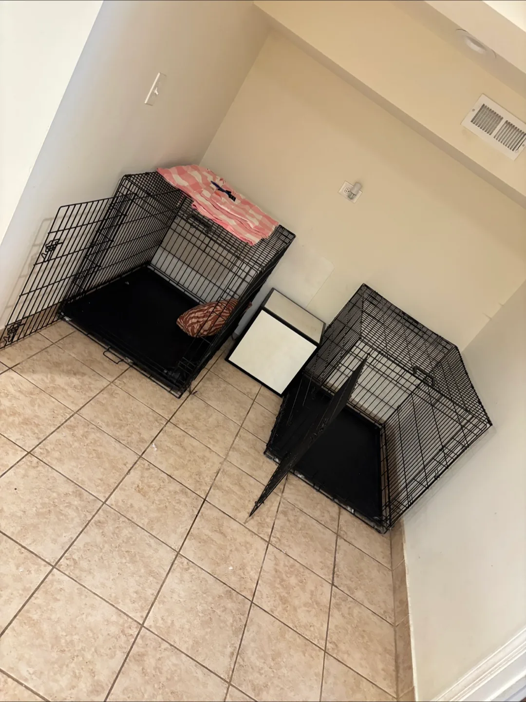 Dog Cage thumbnail